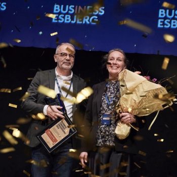 2023: Sports Connections ejere, Marianne & Peter Jørgensen modtager Erhvervsprisen 2022 ved Business Esbjergs Nytårskur i Esbjerg Musikhus.