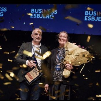 2023: Sports Connections ejere, Marianne & Peter Jørgensen modtager Erhvervsprisen 2022 ved Business Esbjergs Nytårskur i Esbjerg Musikhus.